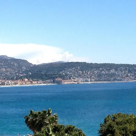 Le Riviera Plage *